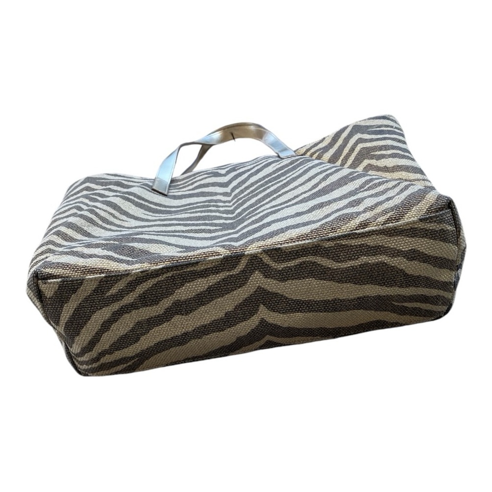 NWOT MICHAEL KORS Zebra Striped Brown & Gold Metallic Tote Bag - Picture 4 of 7